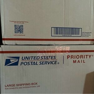 Random 5lb Box of Dump Bin Small Items